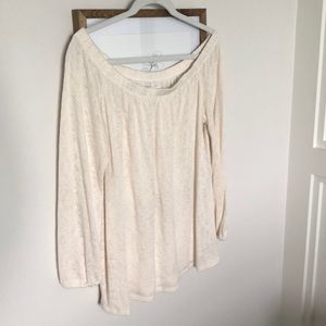 Velvet by graham & spencer soft cream top
